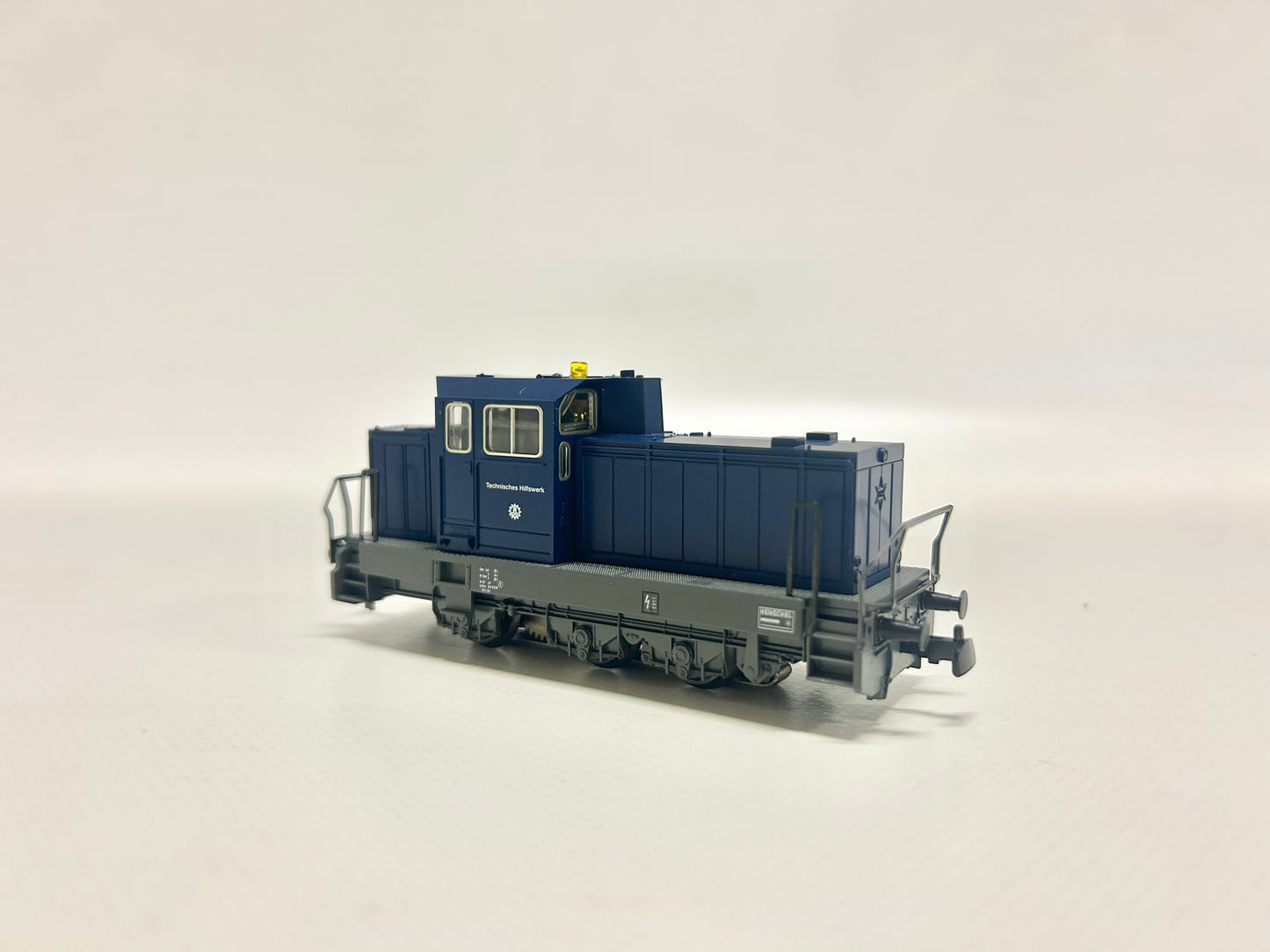 Märklin 33786 Digital Diesellok DHG 700 C mit Blinklicht THW AC H0