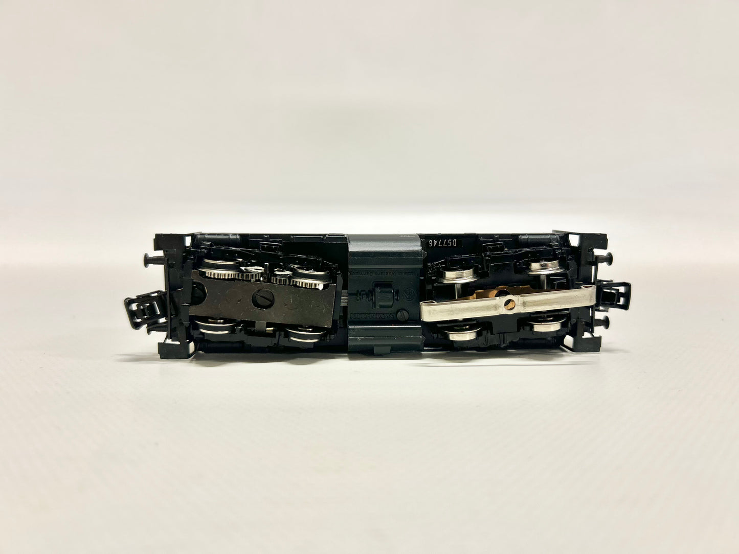 Märklin 3772 Digital Diesellok Transparentes Gehäuse Br 212 225-7 DB AC H0