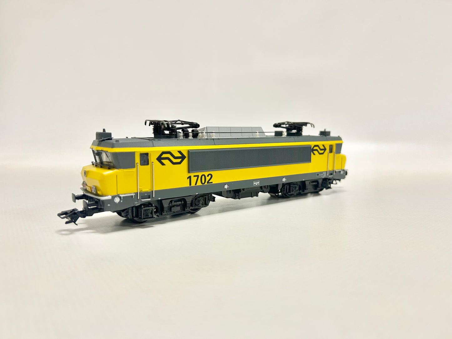 Märklin 3326 E-Lok Serie 1700 NS AC H0