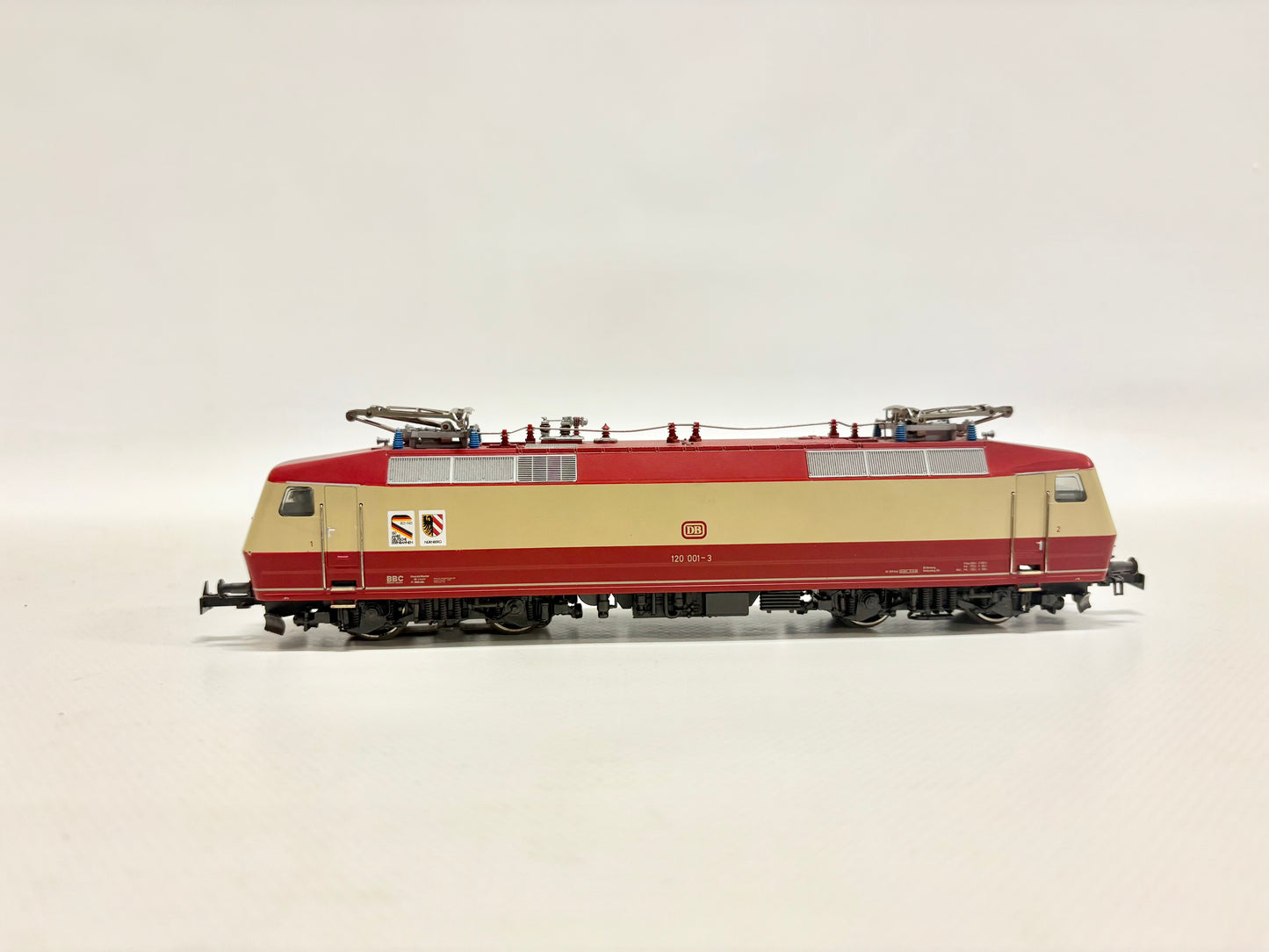 Märklin 3153 E-Lok Br 120 001-3 DB AC H0 BASTLER