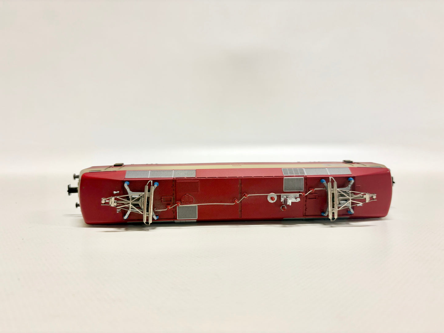 Märklin 3153 E-Lok Br 120 001-3 DB AC H0 BASTLER
