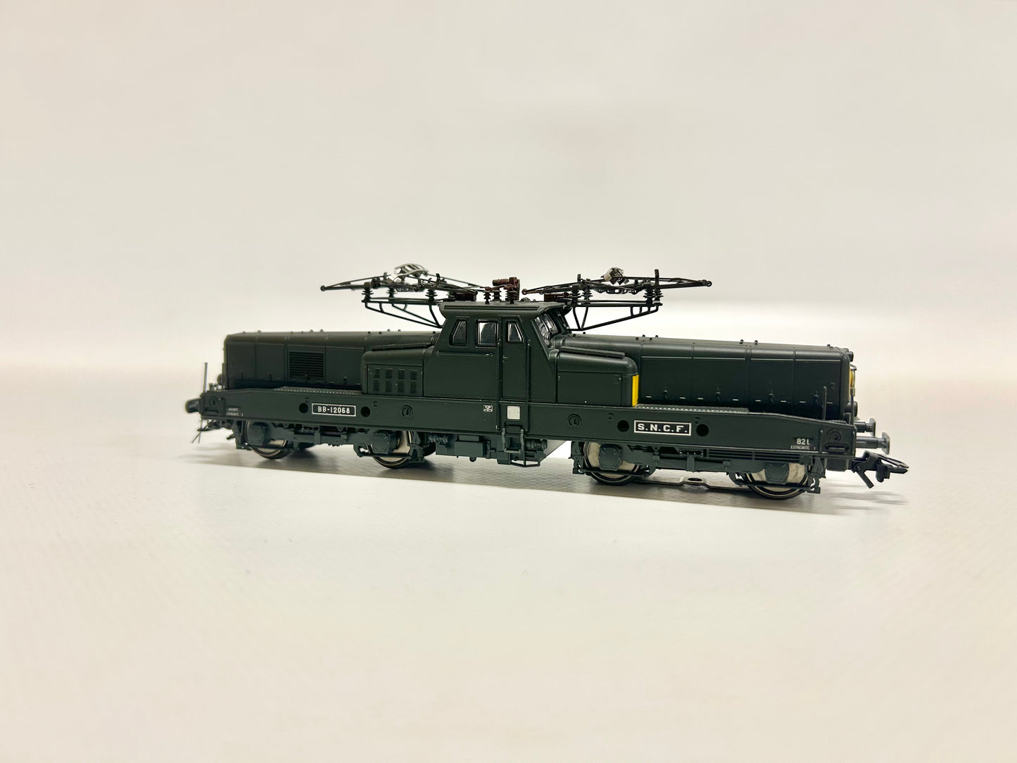 Märklin 37330 Digital Electric Locomotive SNCF "Iron" H0