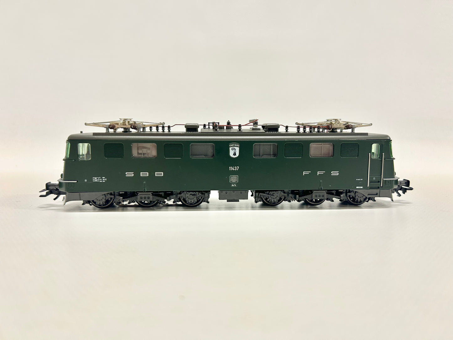 Märklin 3337 E-Lok Serie Ae 6/6 SBB AC H0