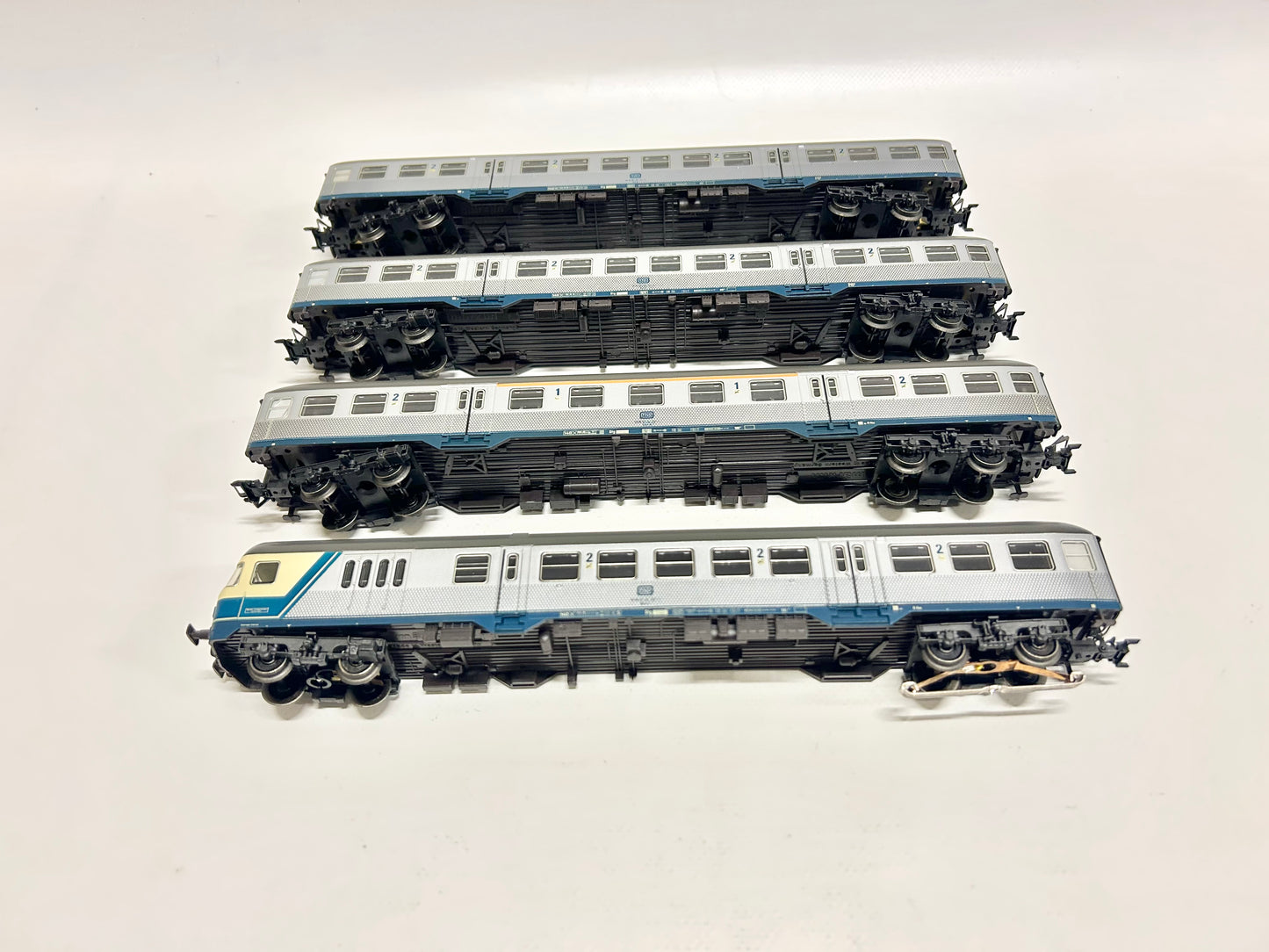 Märklin 4x Silberlinge Personenwagen inkl. Steuerwagen H0