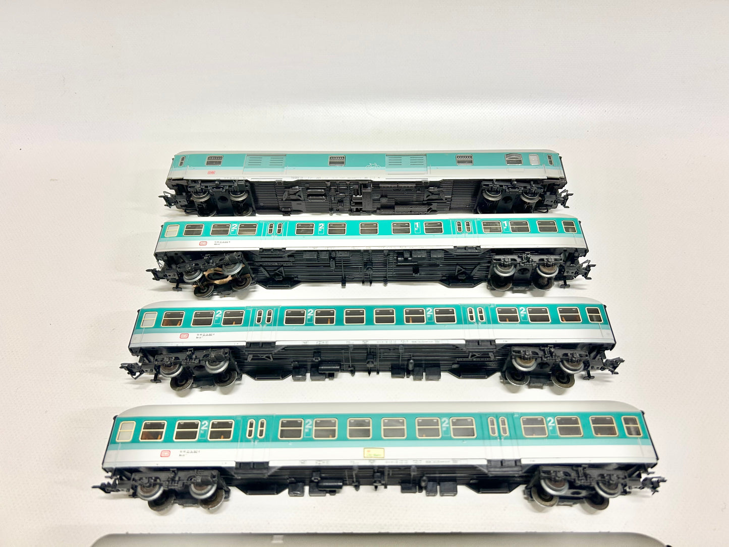 Märklin 5x Nahverkehr Personenwagen inkl. Steuerwagen H0