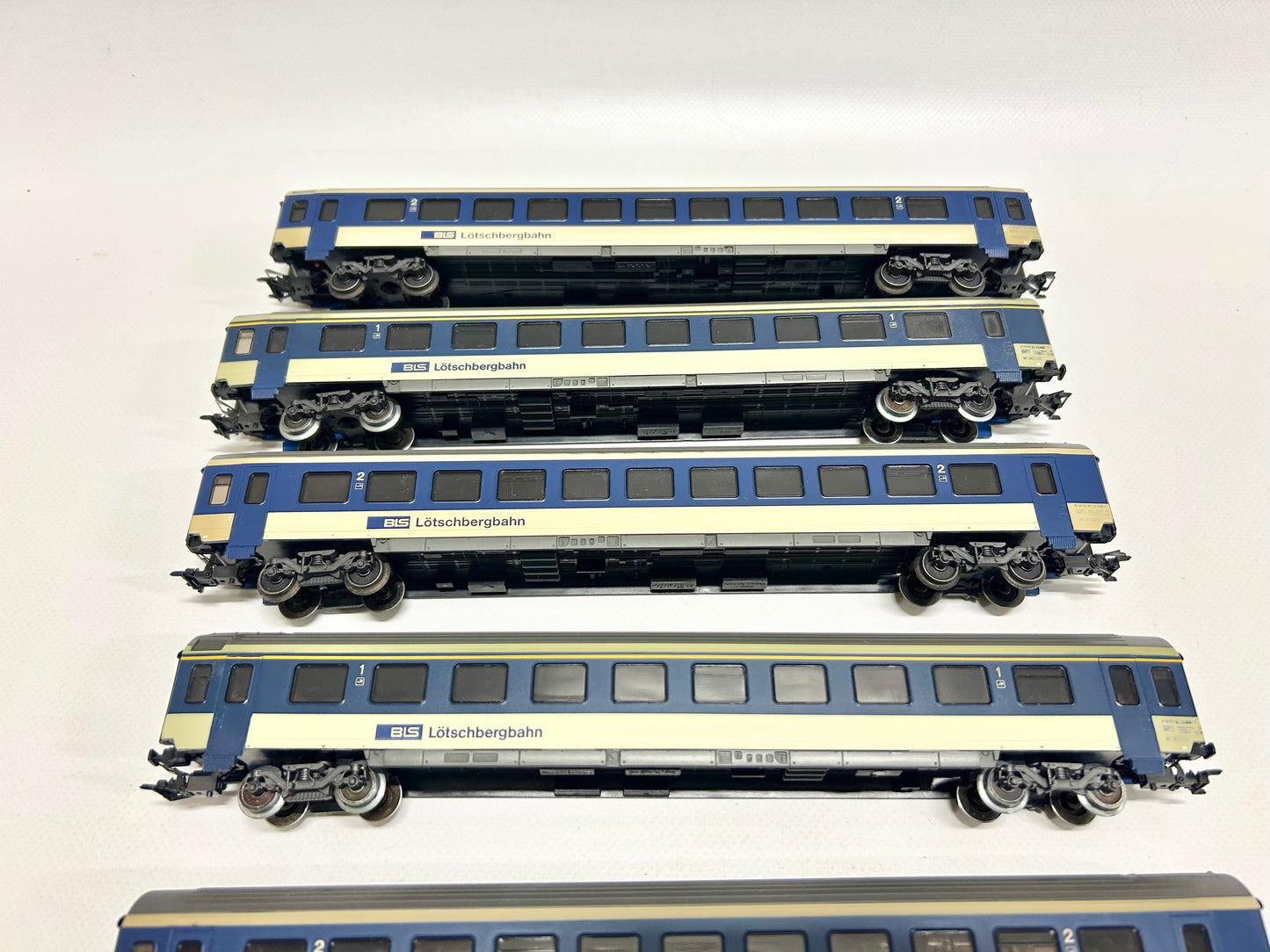 Märklin 4219 4218 5x BLS Personenwagen Konvolut H0