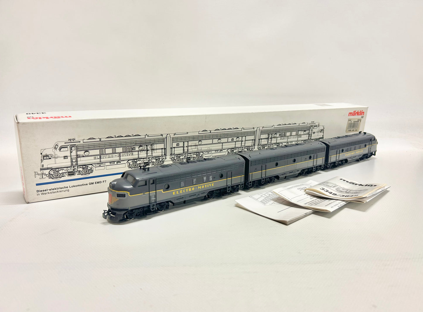 Märklin 3349 Diesel-elektrische Lok GM EMD F7 USA AC H0