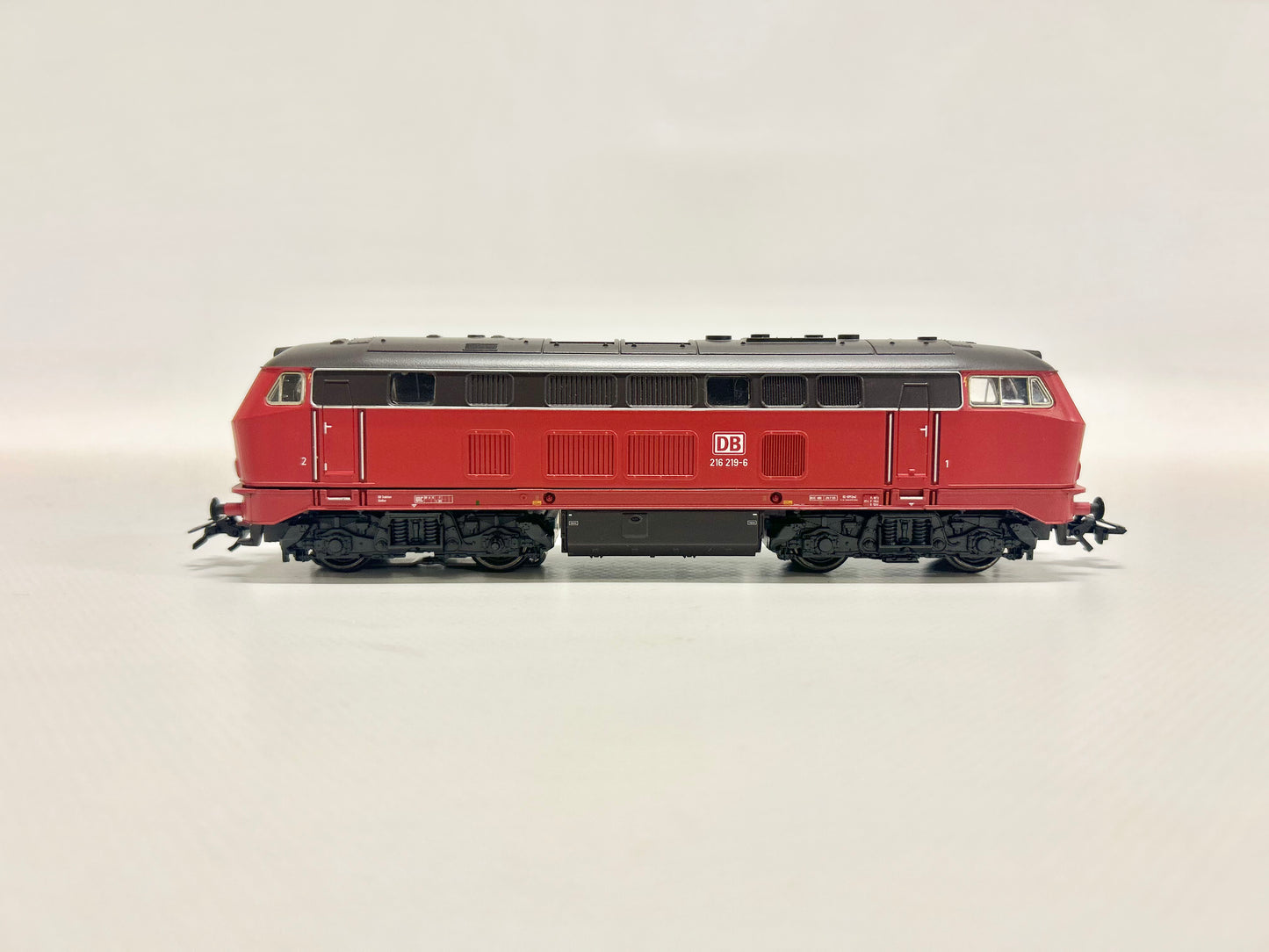 Märklin 33743 Digital Diesellok Br 216 219-6 DB AC H0