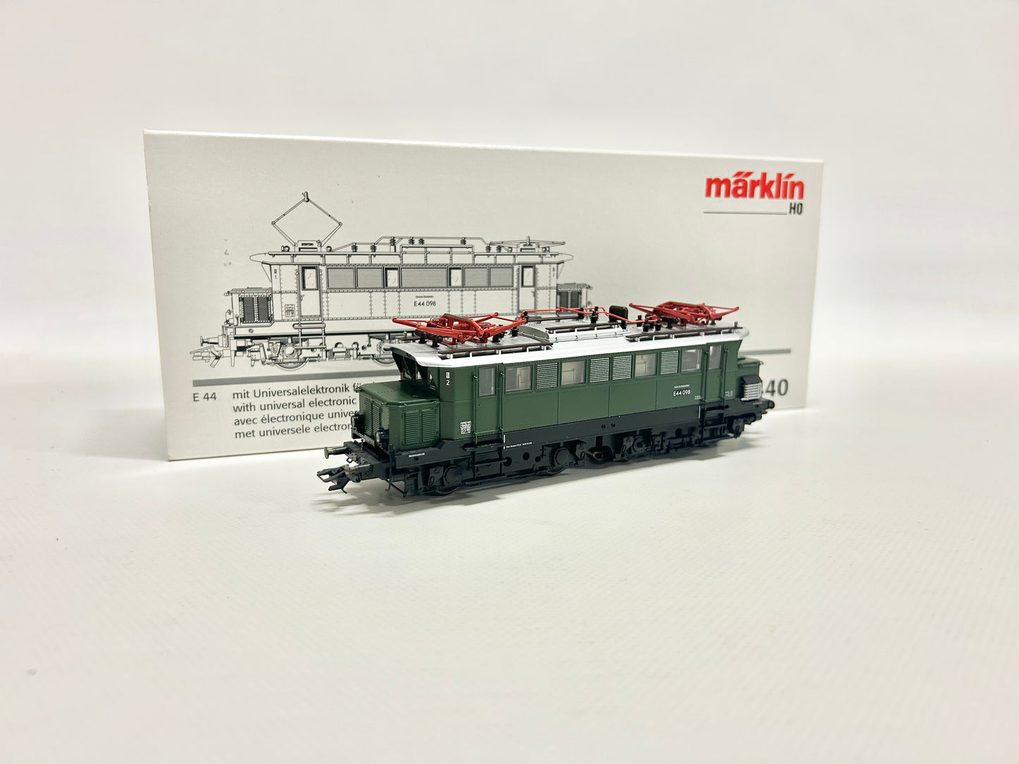 Märklin 34440 Digital E-Lok E44 098 DB AC H0