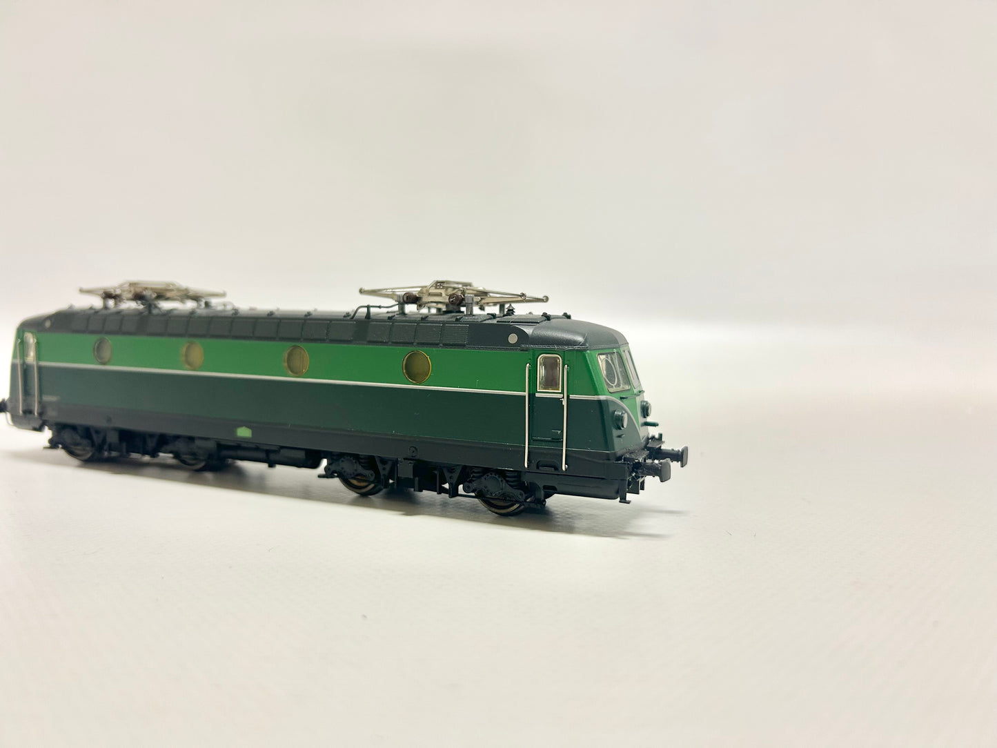 Märklin 33231 Digital Serie 122 SNCB BASTLER E-Lok H0
