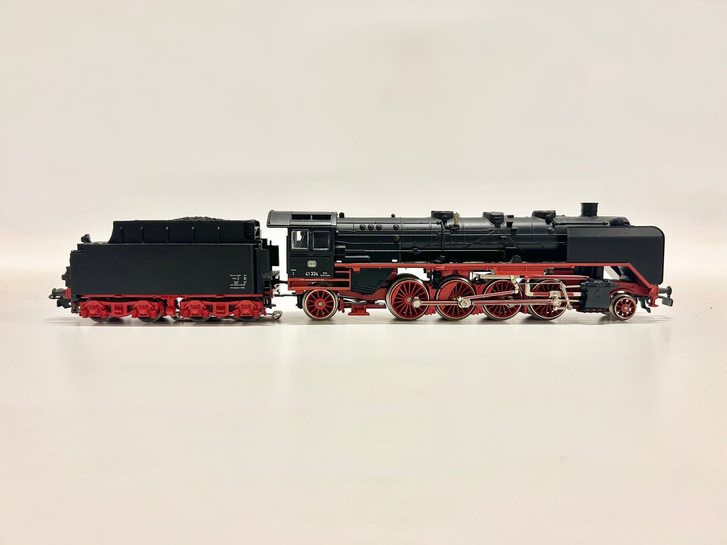 Märklin 3082 Dampflok Br 41 334 DB AC H0