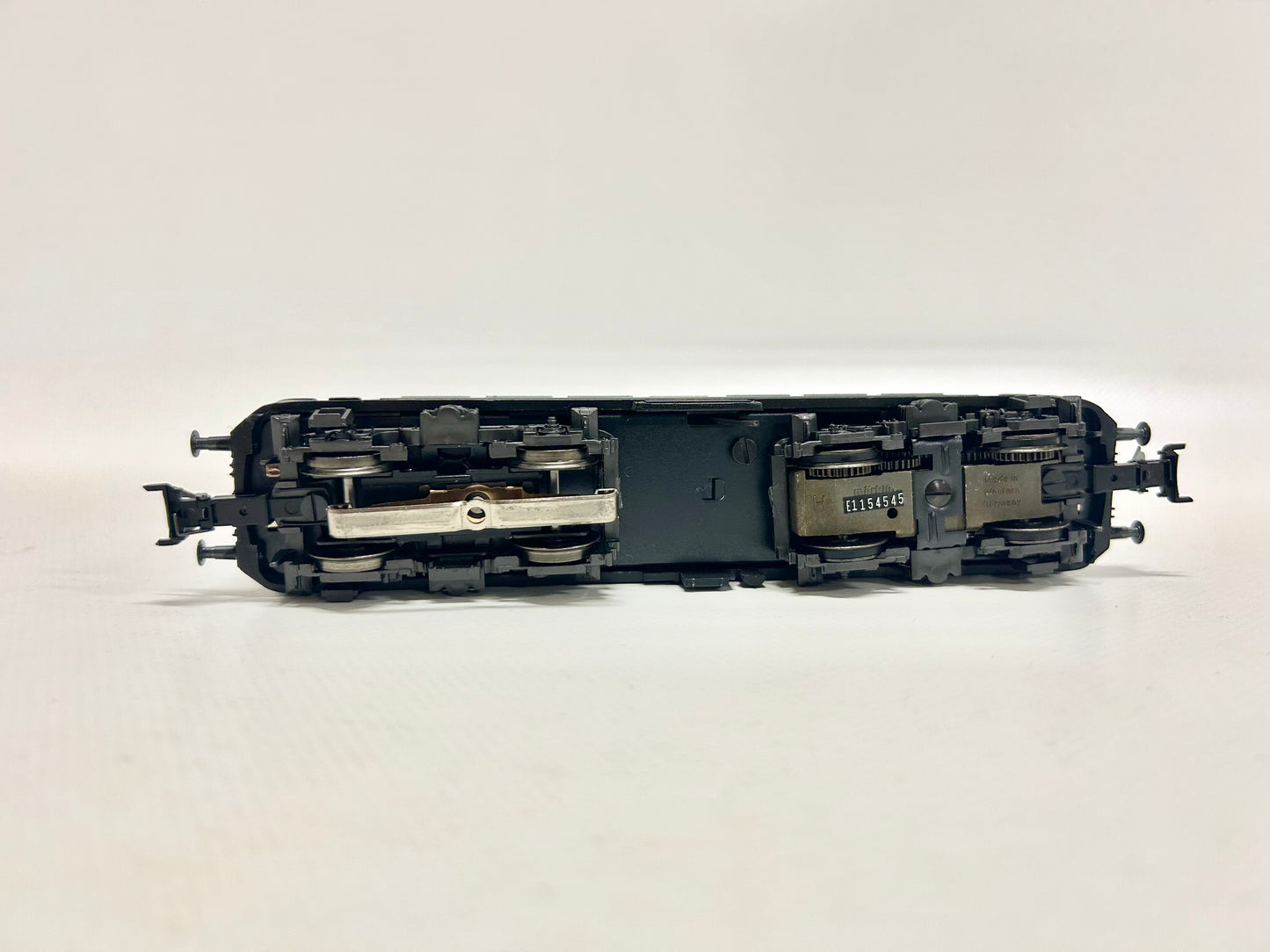 Märklin 3039 E-Lok Br 110 249-0 DB AC H0