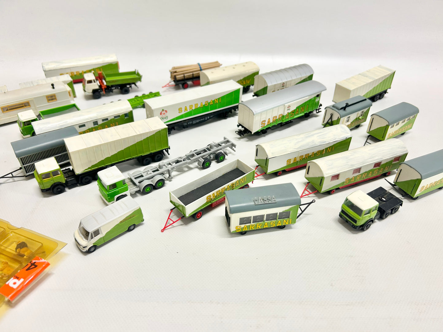 Primex Märklin Zirkus Sarrasani Konvolut Güterwagen mit Zubehör H0