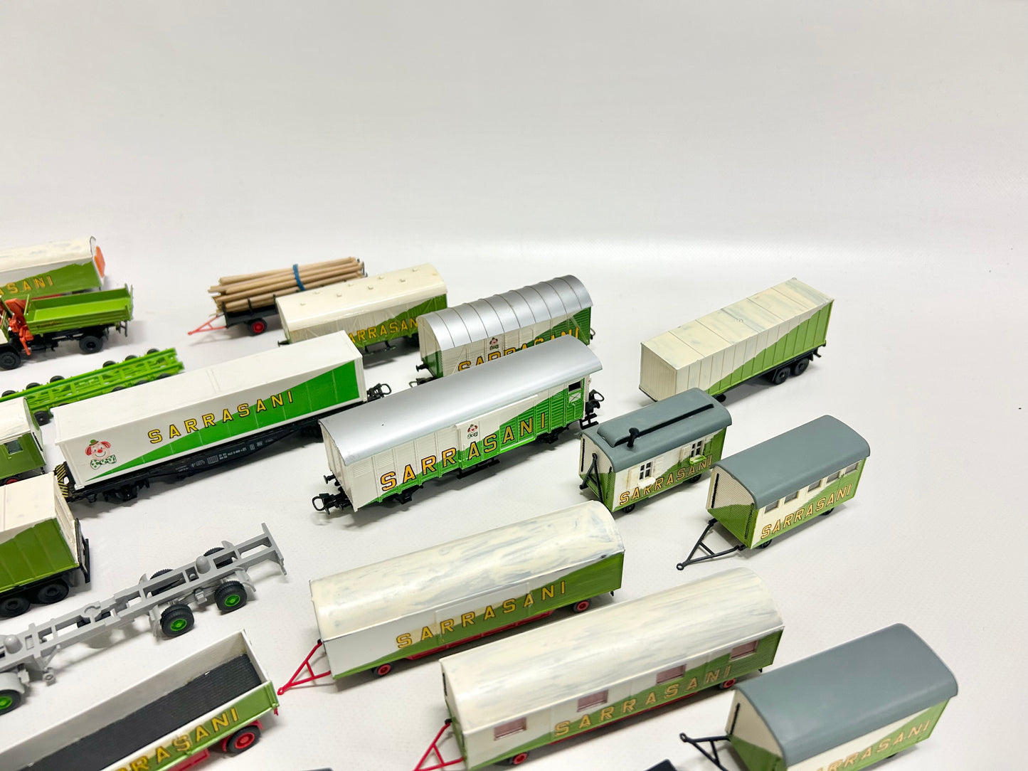 Primex Märklin Zirkus Sarrasani Konvolut Güterwagen mit Zubehör H0