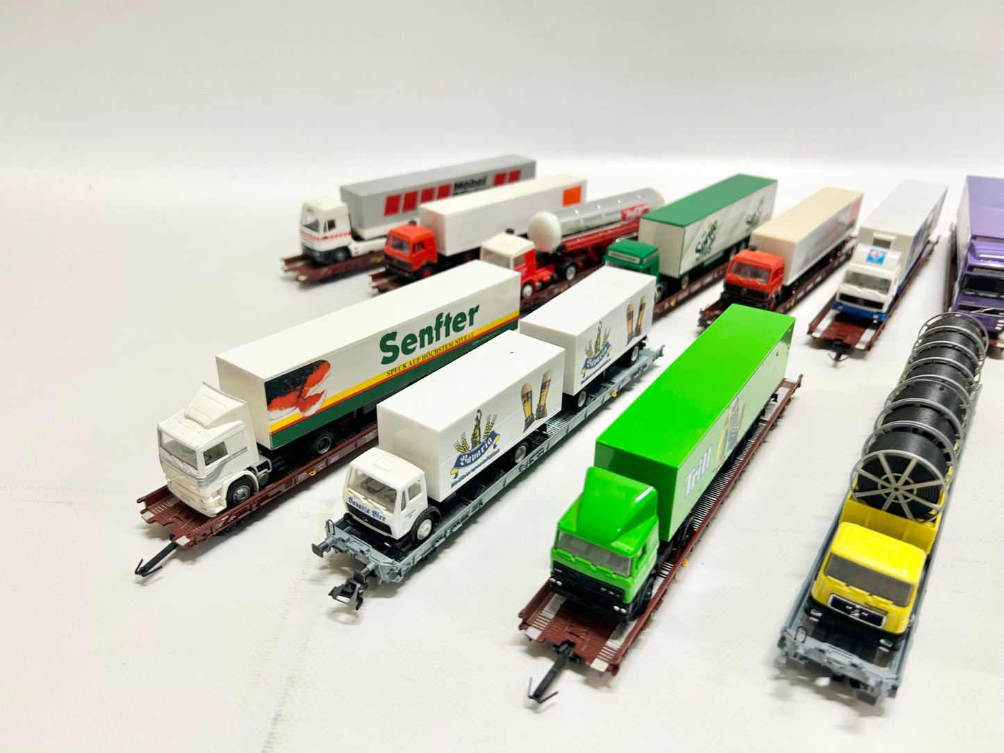 Märklin 12x LKW-Transportwagen Rollende Landstraße Güterwagen H0