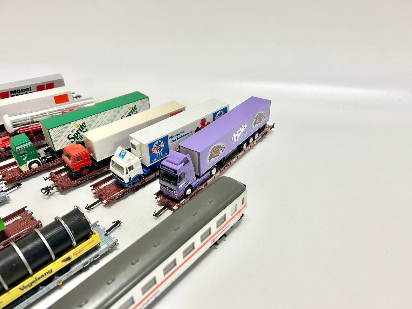 Märklin 12x LKW-Transportwagen Rollende Landstraße Güterwagen H0