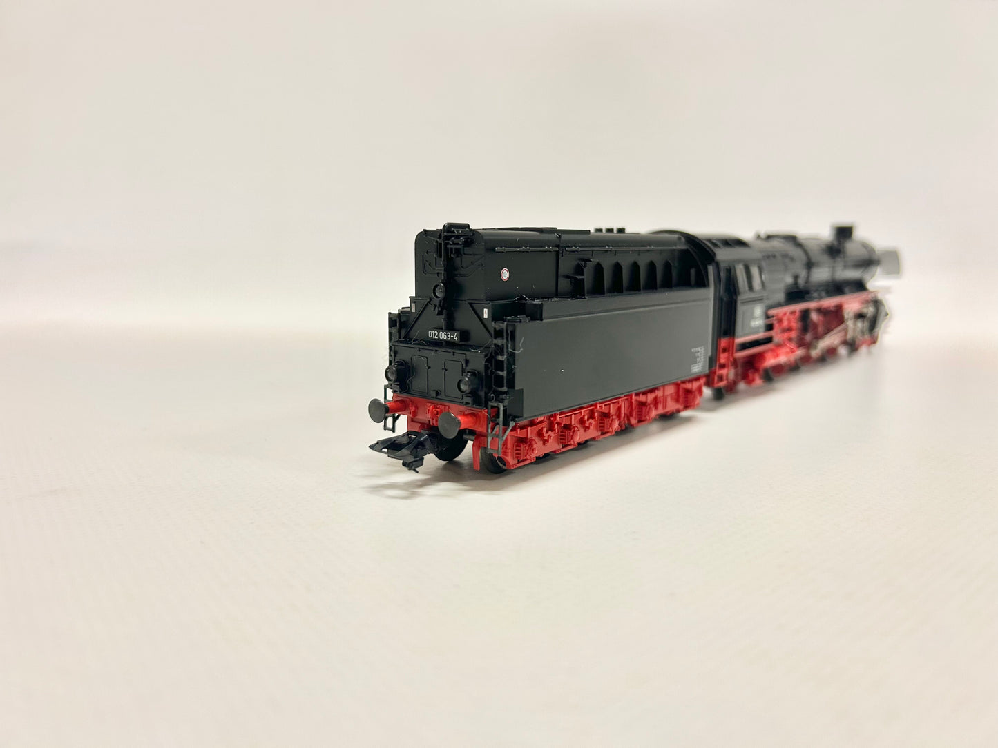 Märklin 3310 Dampflok mit Öltender Br 012 063-4 DB AC H0