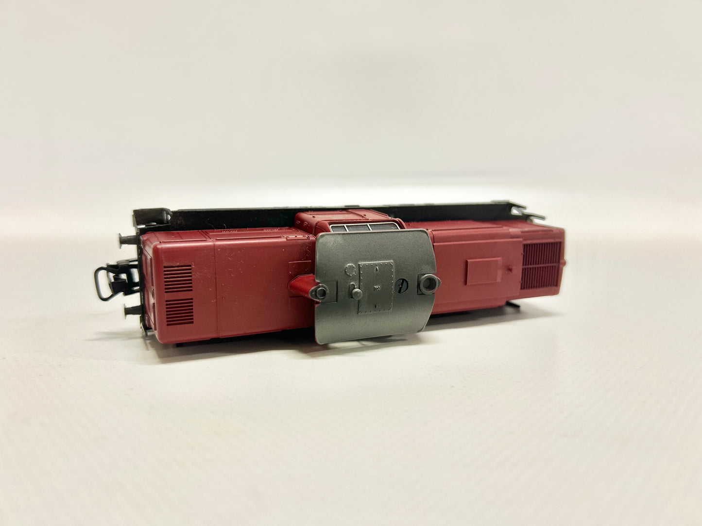 Märklin 3072 Diesellok V 100 2215 DB AC H0