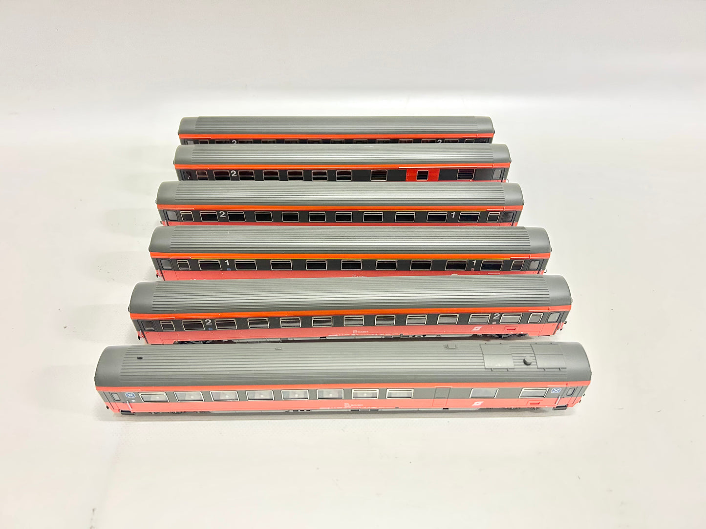 Roco 6x ÖBB passenger cars set H0