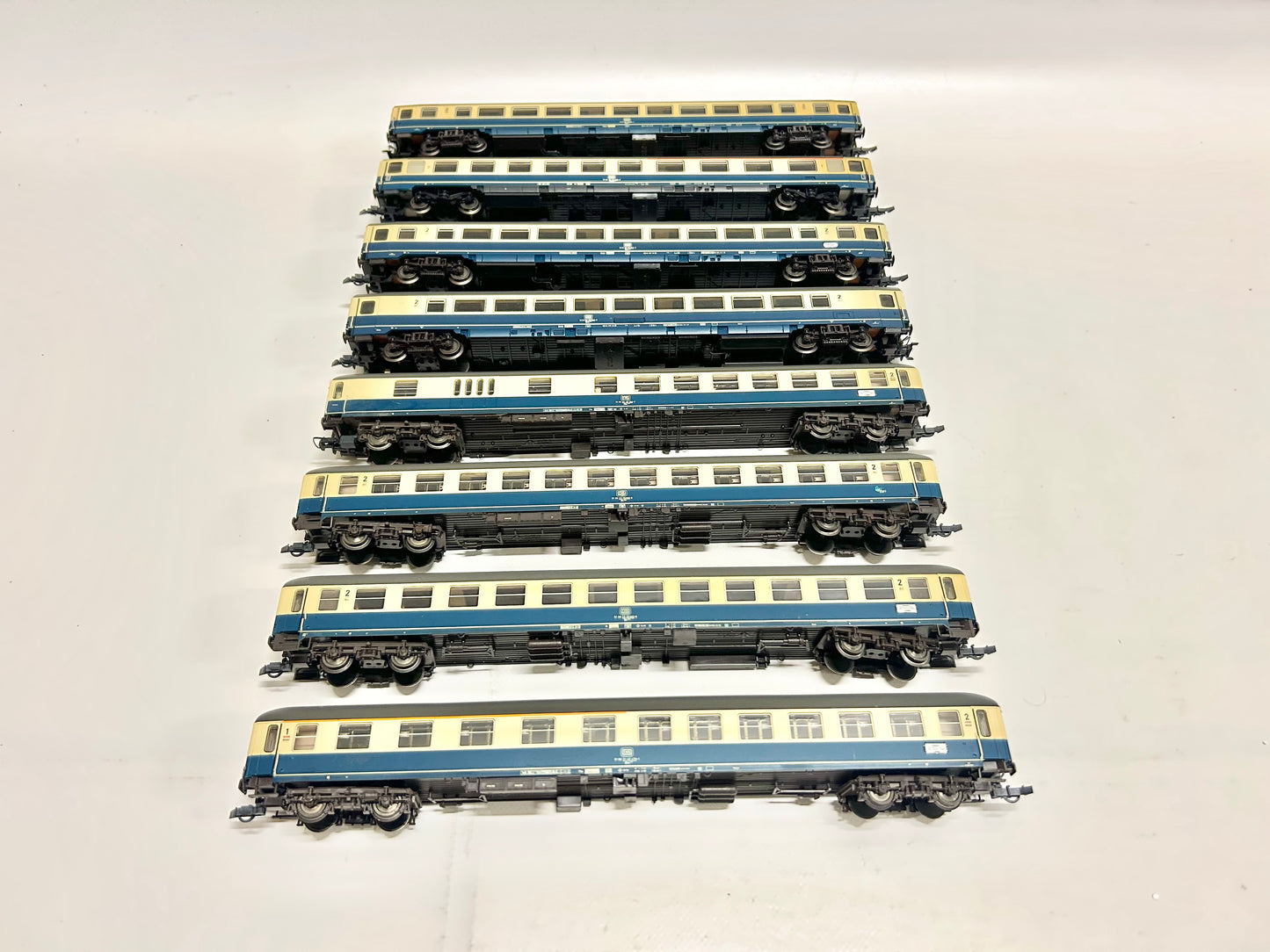 Roco 8x Personenwagen Schnellzug H0