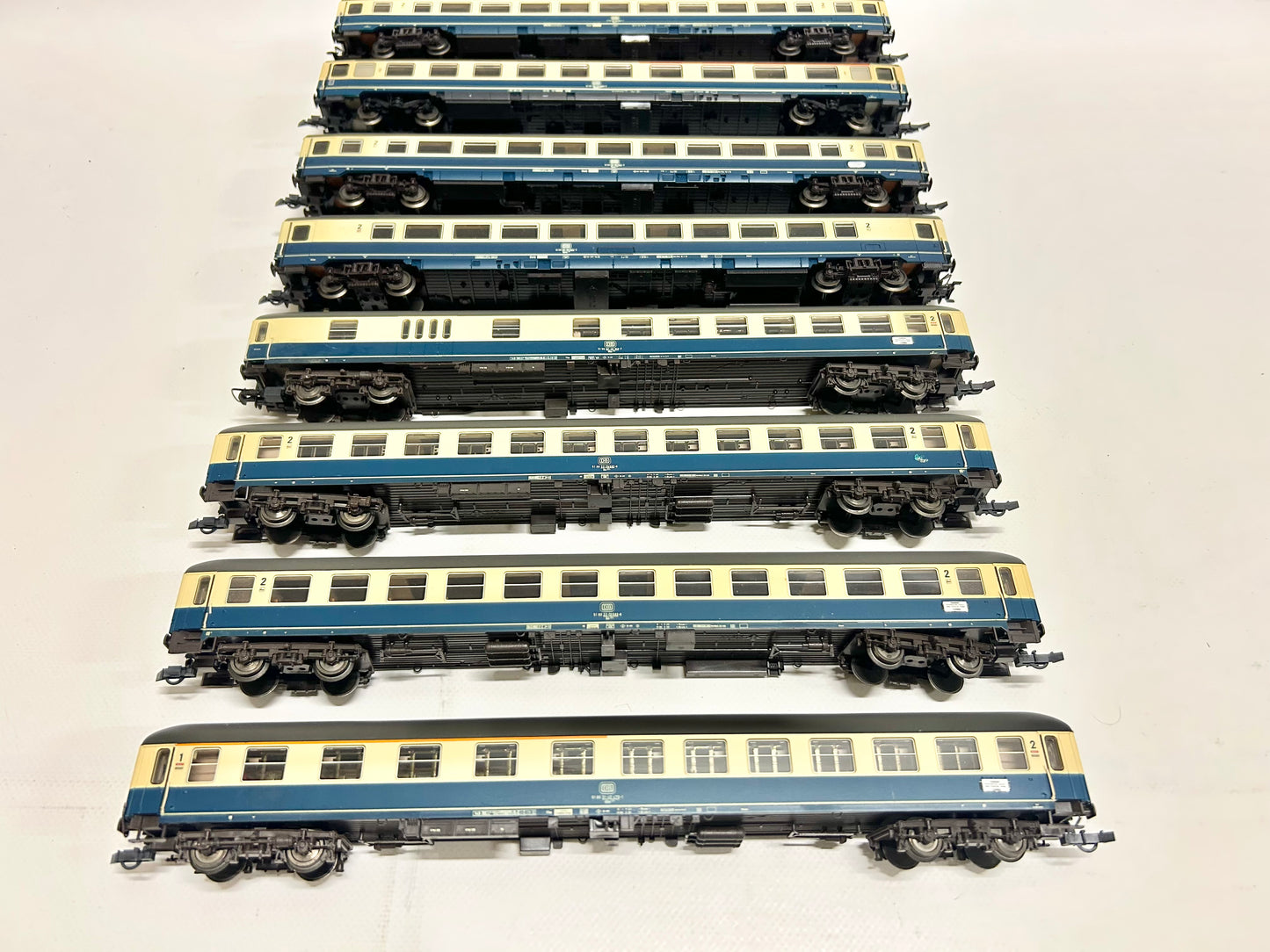 Roco 8x Personenwagen Schnellzug H0