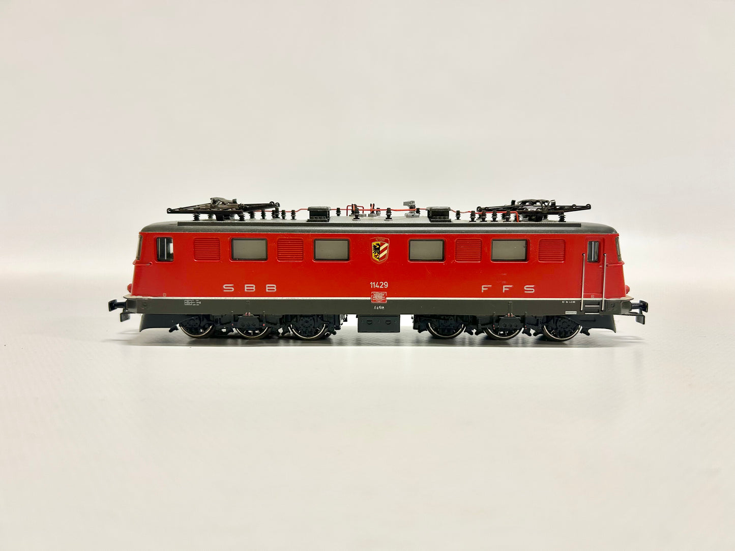 Märklin 3332 Ae 6/6 E-Lok 11429 SBB H0