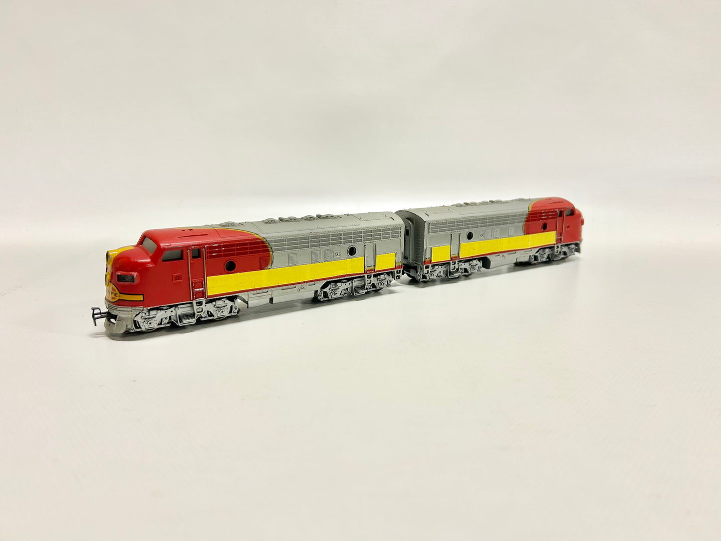 Märklin 3060 + 4060 USA Santa Fe F7 diesel locomotive H0