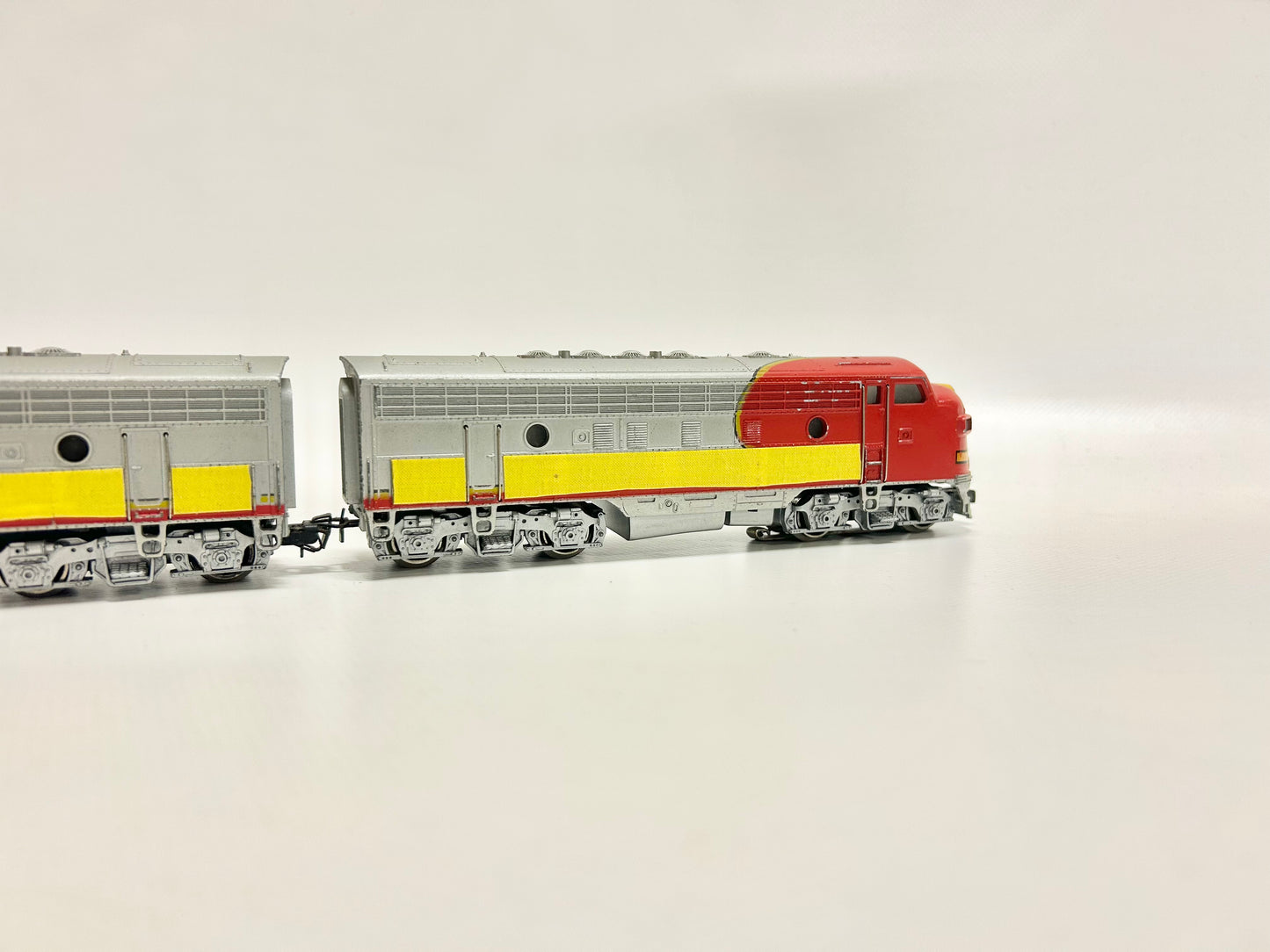 Märklin 3060 + 4060 USA Santa Fe F7 diesel locomotive H0