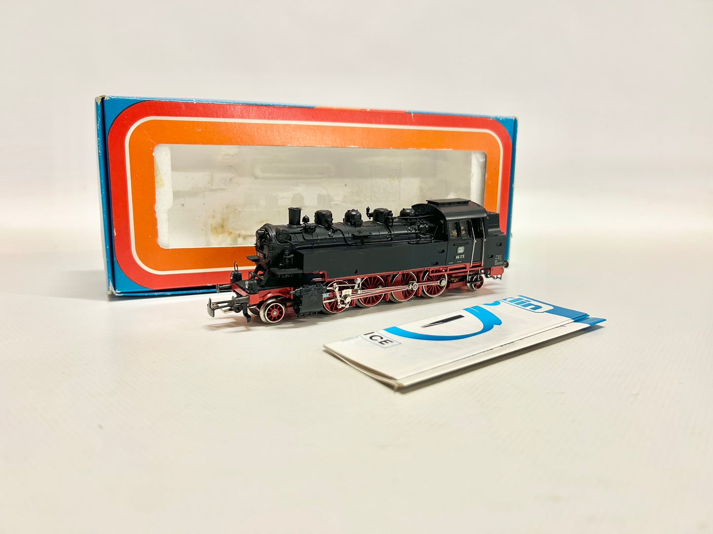 Märklin 3096 Class 86 steam locomotive + Telex H0