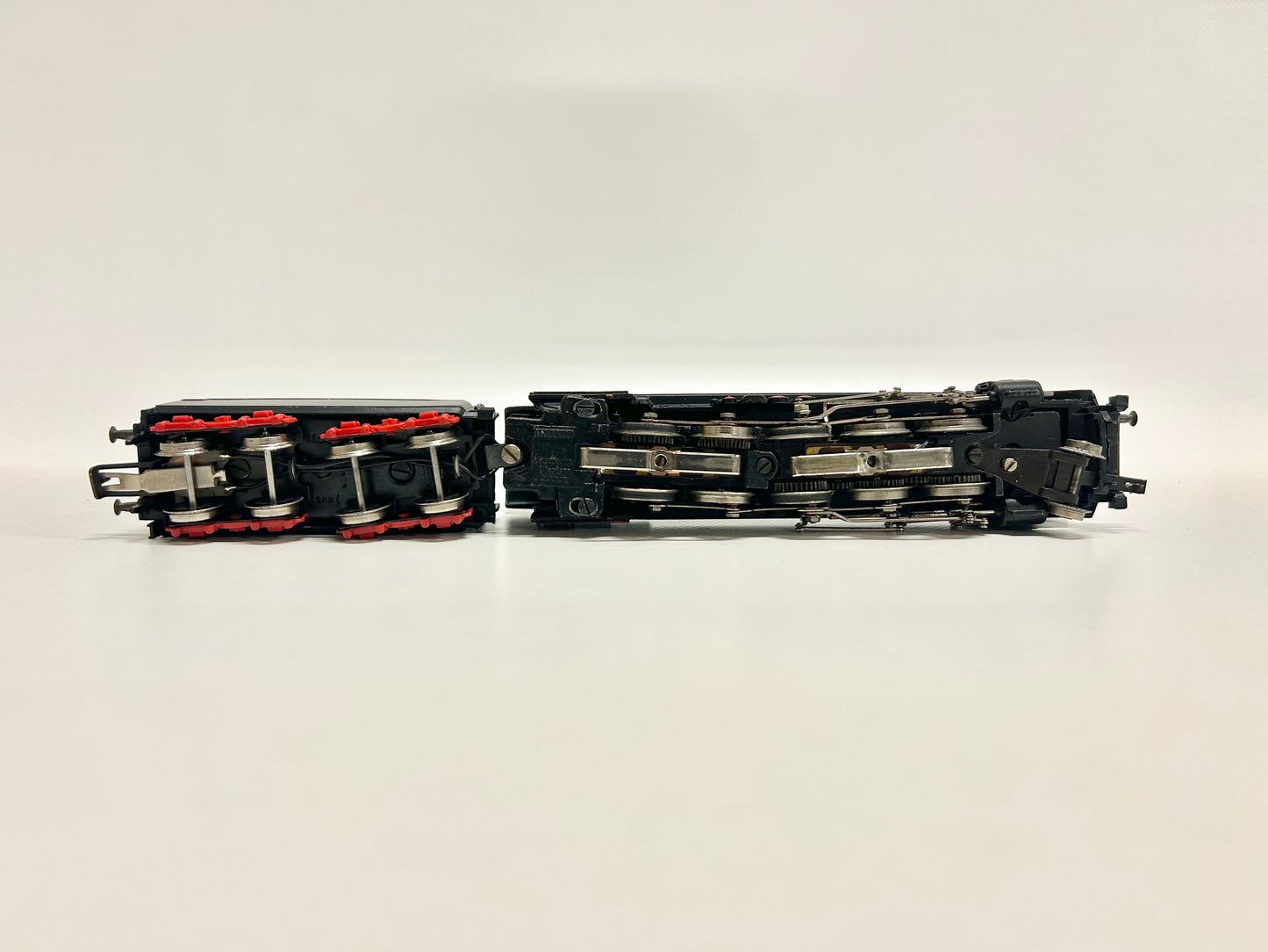 Märklin 3047 Class 44 steam locomotive + Telex H0