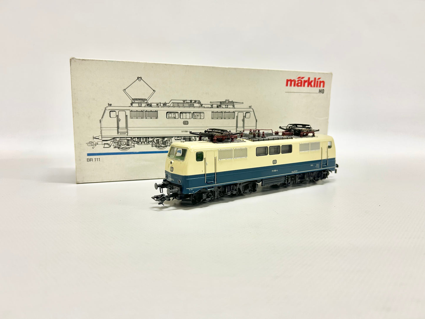 Märklin 3342 Digital E-Lok Br 111 058-4 DB AC H0