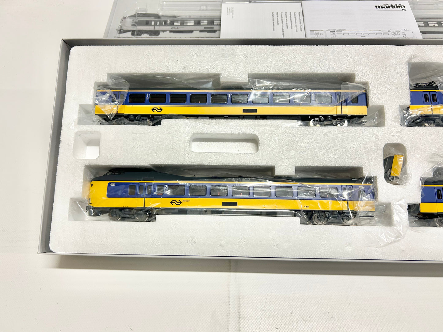 Märklin 37421 Mfx-Digital + Sound NS Triebwagen Koploper H0