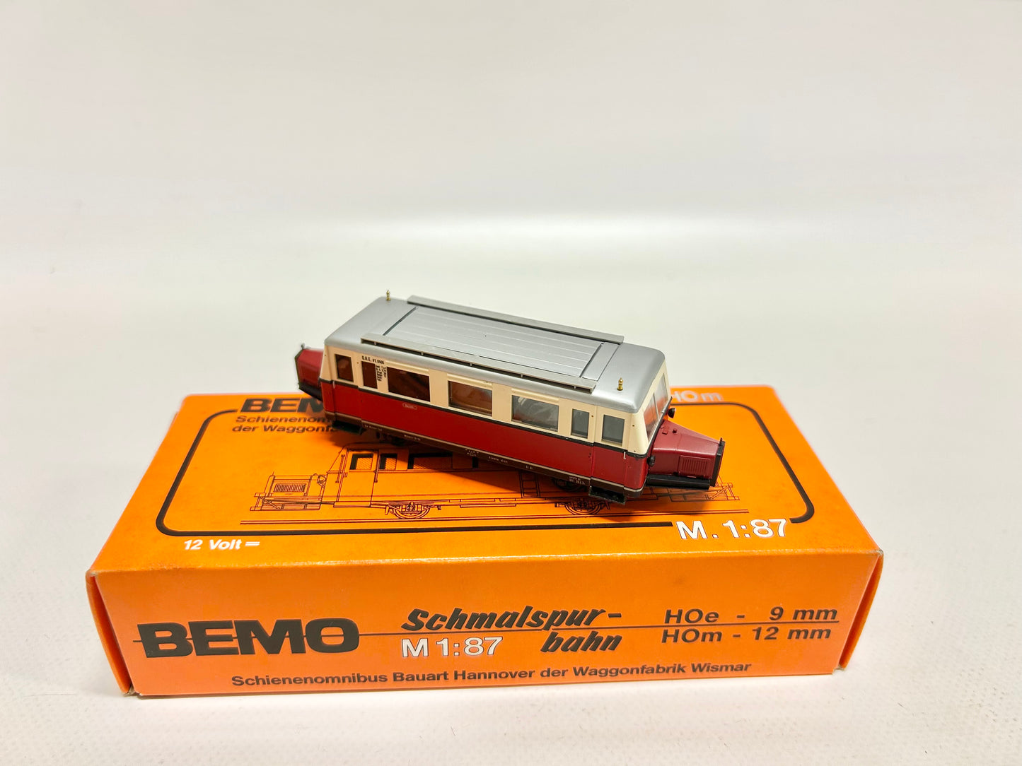 Bemo 1609 AC Dieseltriebwagen Wismarer Schienenbus Vt 0506 AC H0
