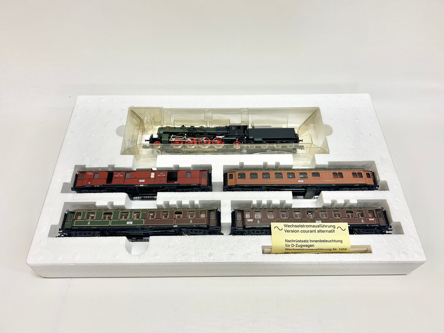Fleischmann 1885 AC Zugpackung Preußischer Personenzug K.P.E.V. H0
