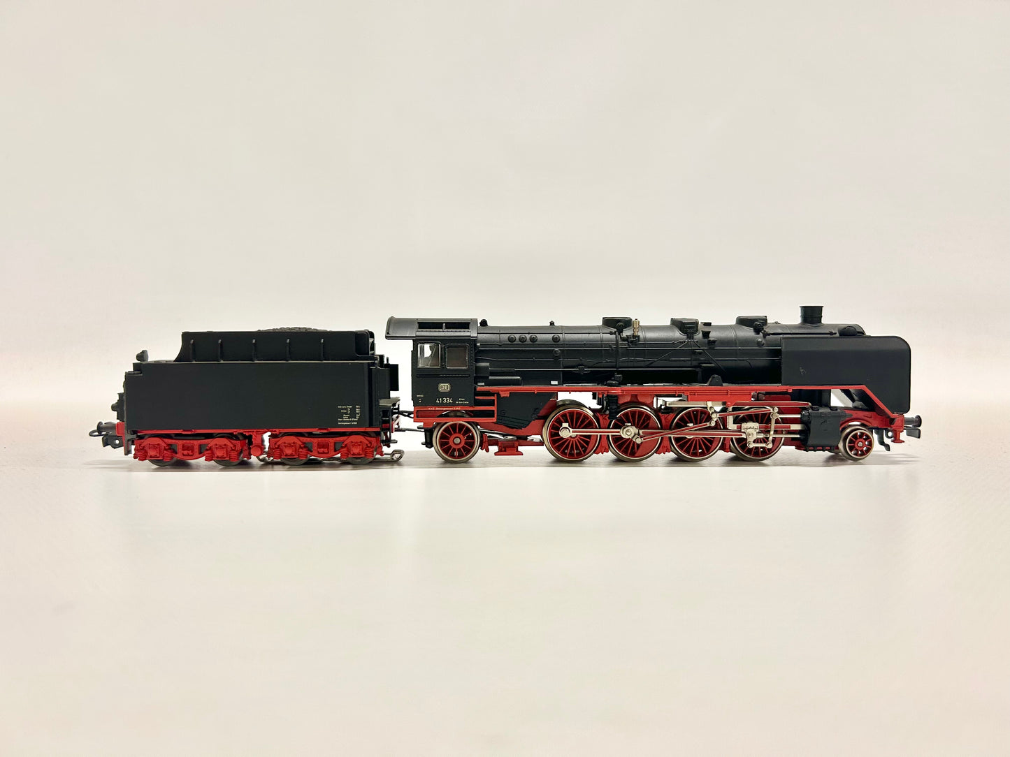 Märklin 3082 Dampflok Br 41 334 DB AC H0