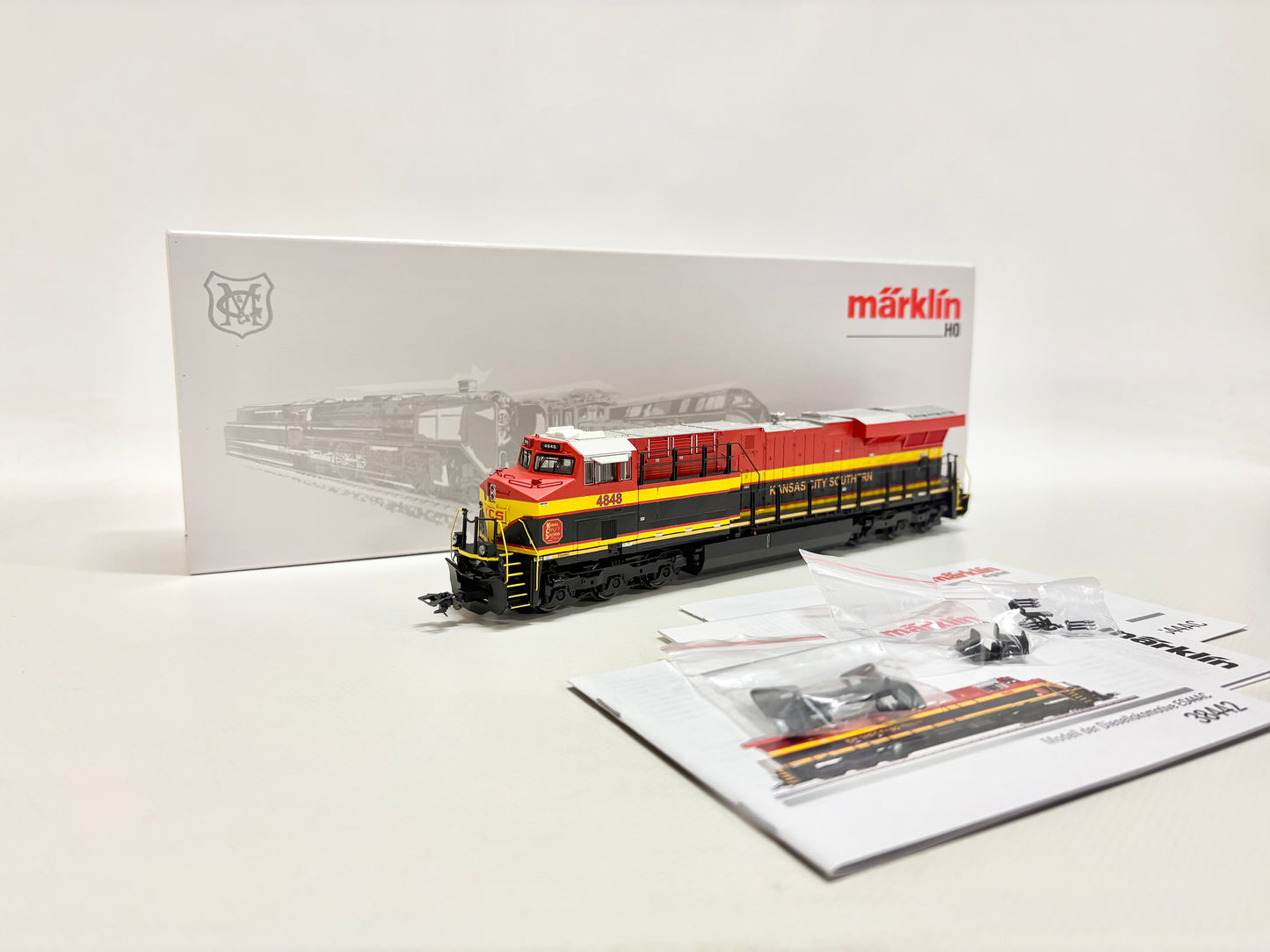 Märklin 38442 Mfx+ Digital & Sound Diesellok ES44AC Kansas City Southern AC H0