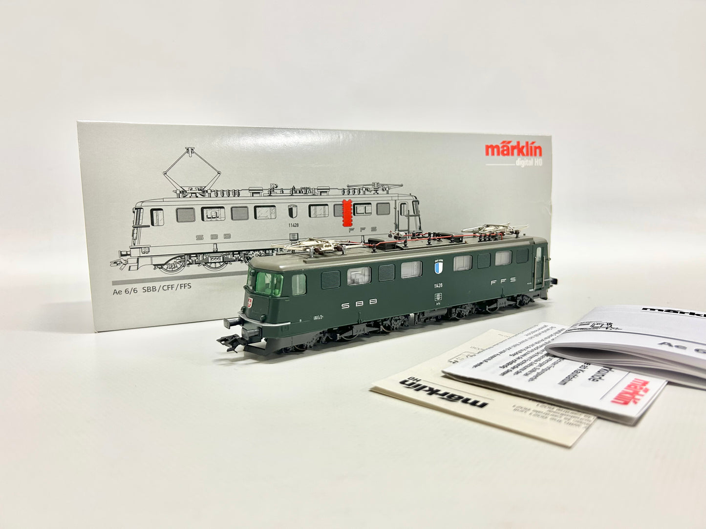 Märklin 37366 Digital E-Lok Ae 6/6 SBB AC H0