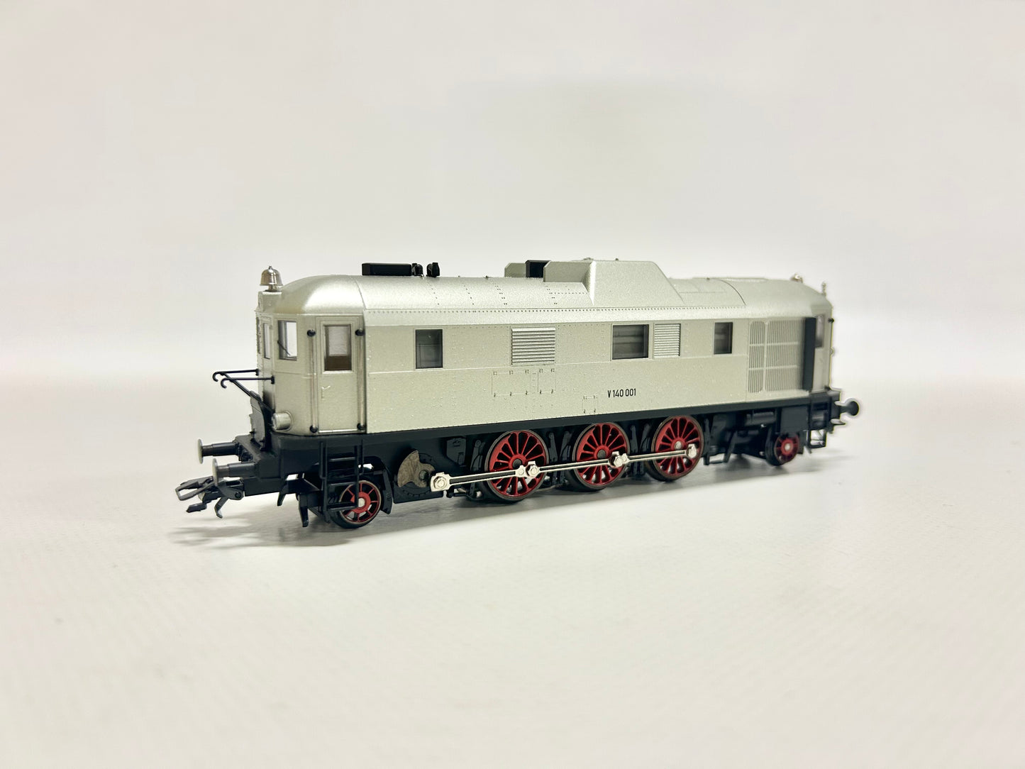 Märklin Digital Diesellok Br V140 001 AC H0 aus 34203