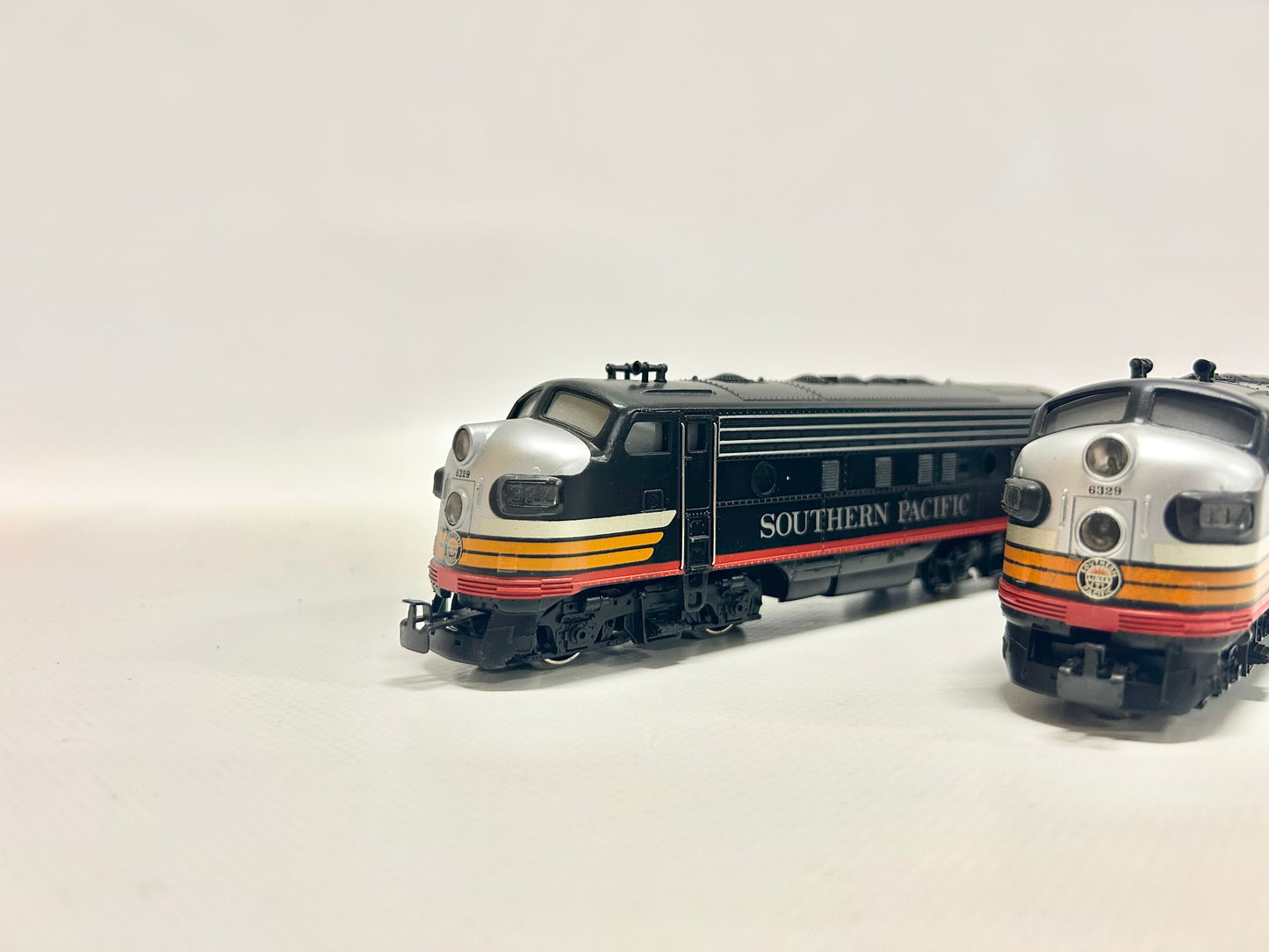 Märklin 3129 + 4129 Diesellok F7 Southern Pacific USA H0