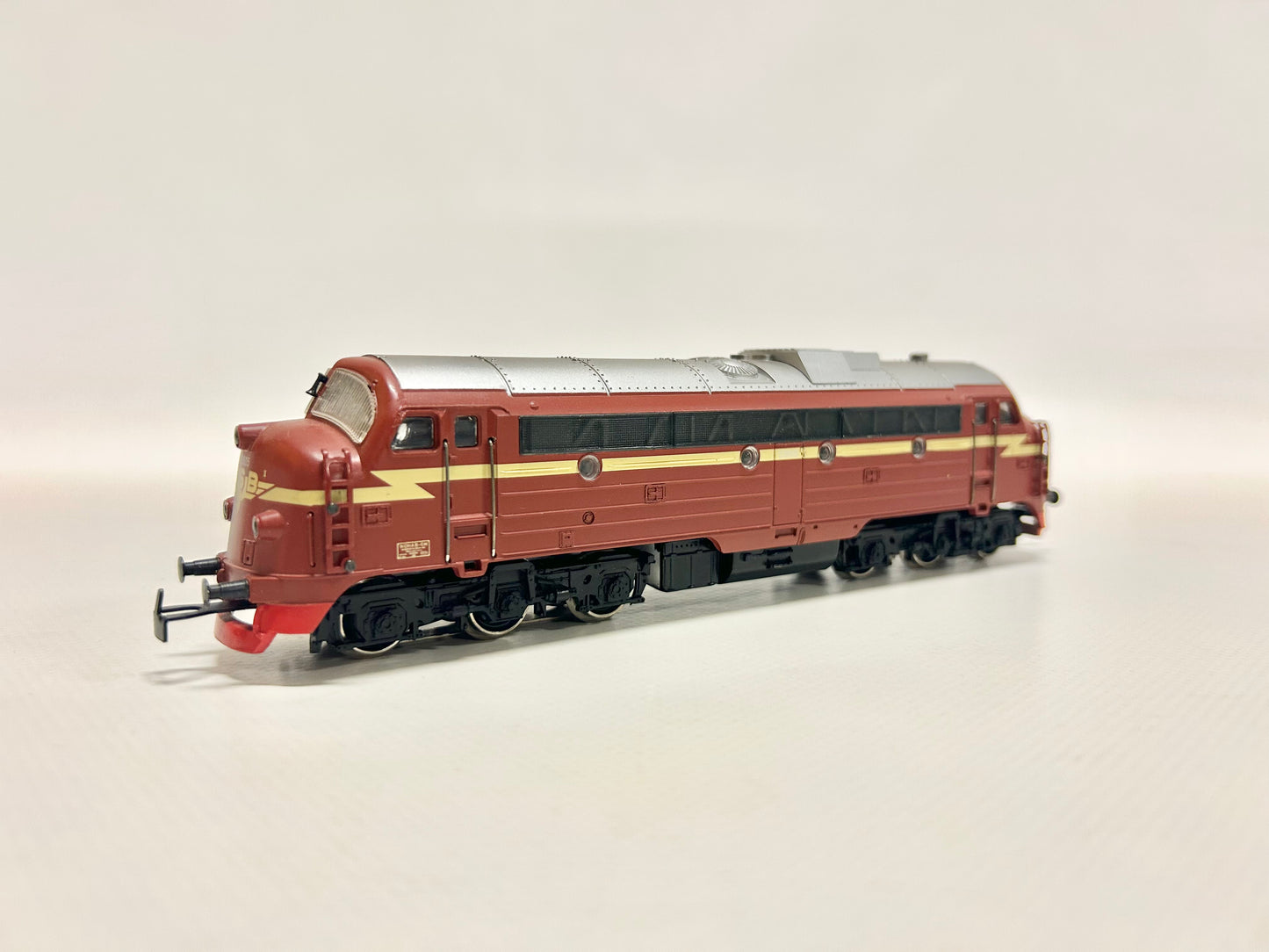 Märklin 3143 Digital-Umbau Diesellok 3.605 NSB AC H0