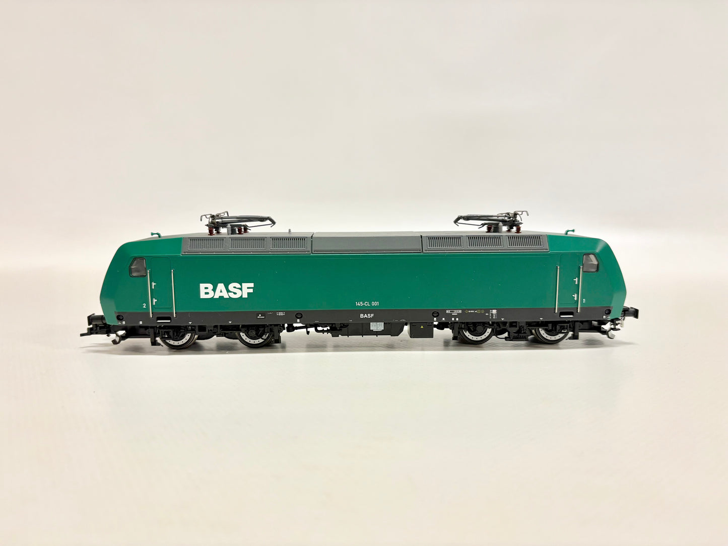 Roco 69562 DSS E-Lok Br 145-CL 001 BASF DC H0