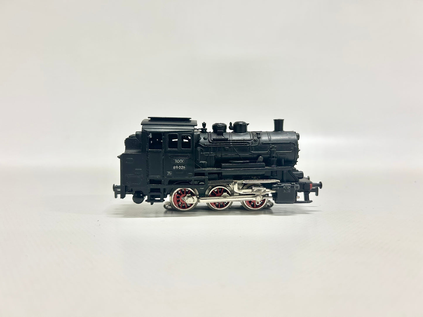 Märklin 3000 !! OVP mit tiefgezogenem Kunststoffeinsatz !! Br 89 Dampflok H0
