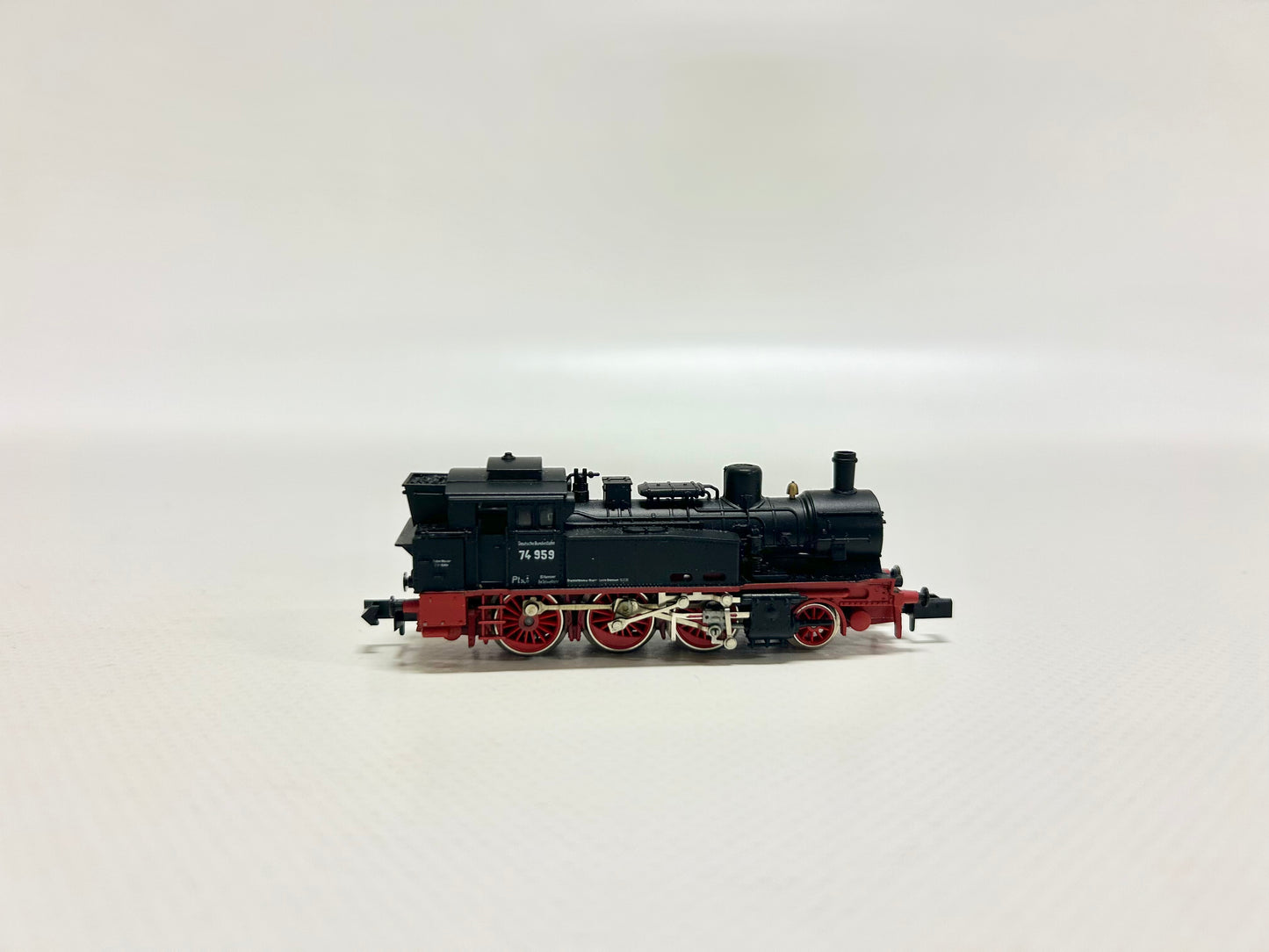 Arnold 2285 Dampflok Br 74 959 DB Spur N