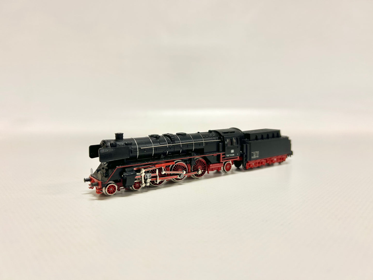 Minitrix 2176 Dampflok Br 01 234 DB Spur N DEFEKT