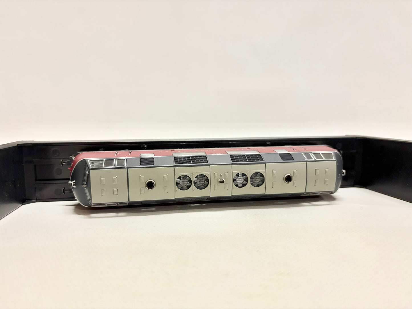 ESU 31080 Digital + Sound Diesellok Br V200 015 DB H0