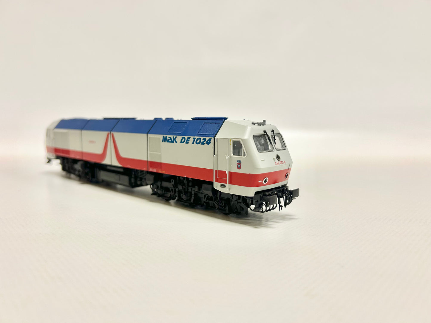 Lima 208399L Diesellok Br 240 001-8 Mak DE1024 DC H0