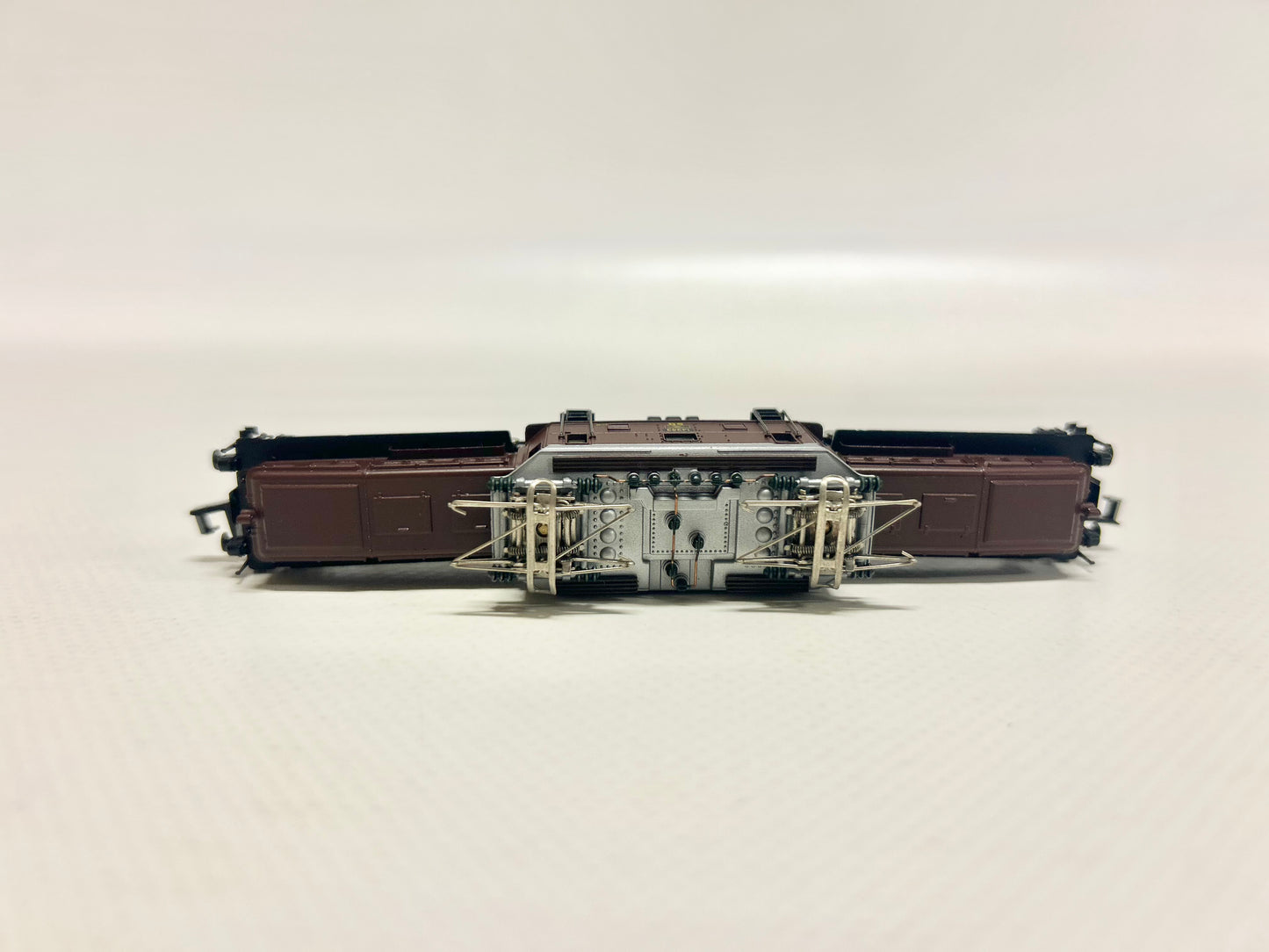 Arnold 2468 E-Lok Ce 6/8 14253 SBB Spur N