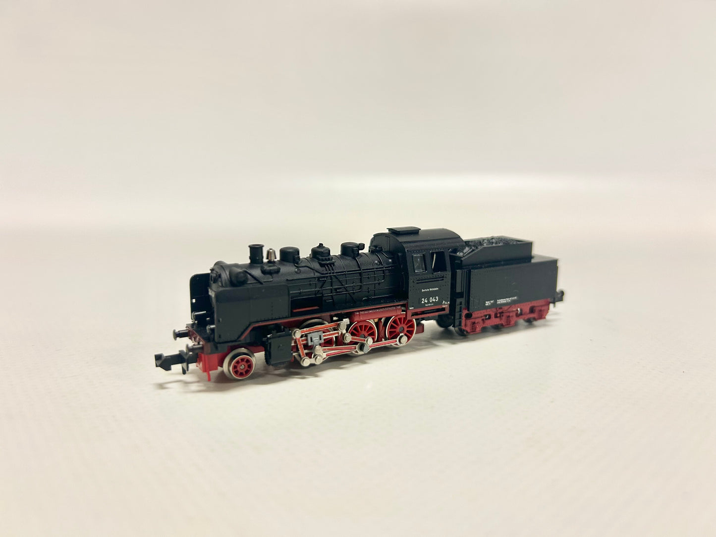 Minitrix 2028 Dampflok Br 24 043 DB Spur N