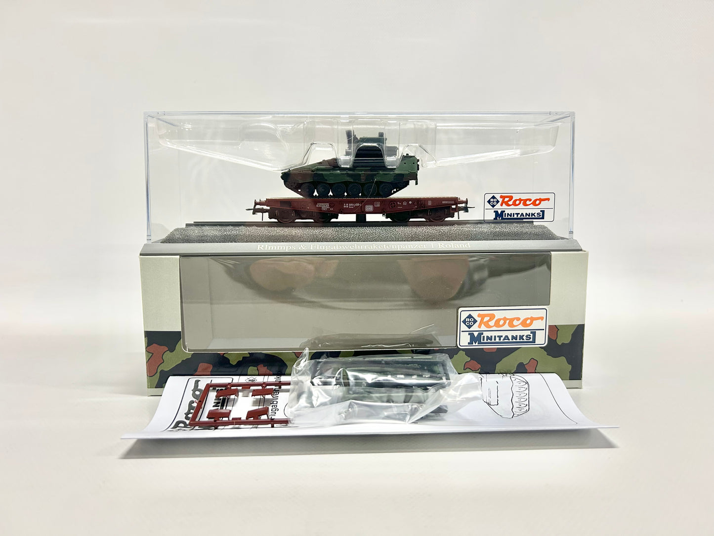 Roco Minitanks 841 845 883 885 826 Güterwagen beladen mit Militärfahrzeugen H0
