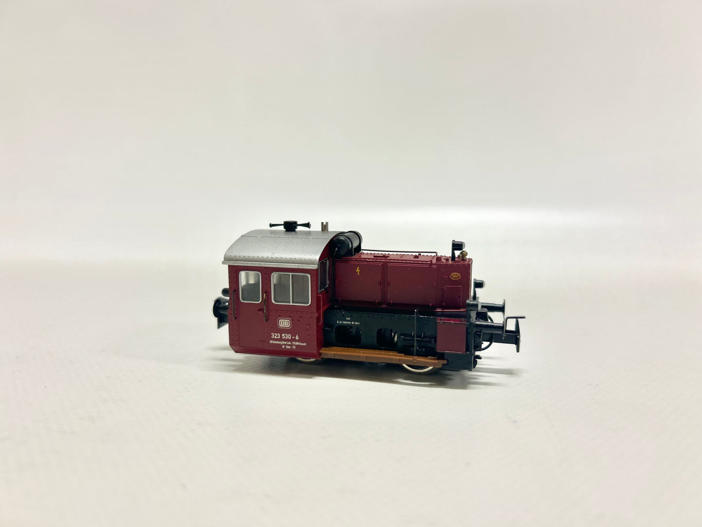 Märklin 3680 Digital Diesellok Köf Br 323 530-6 DB AC H0 DEFEKT